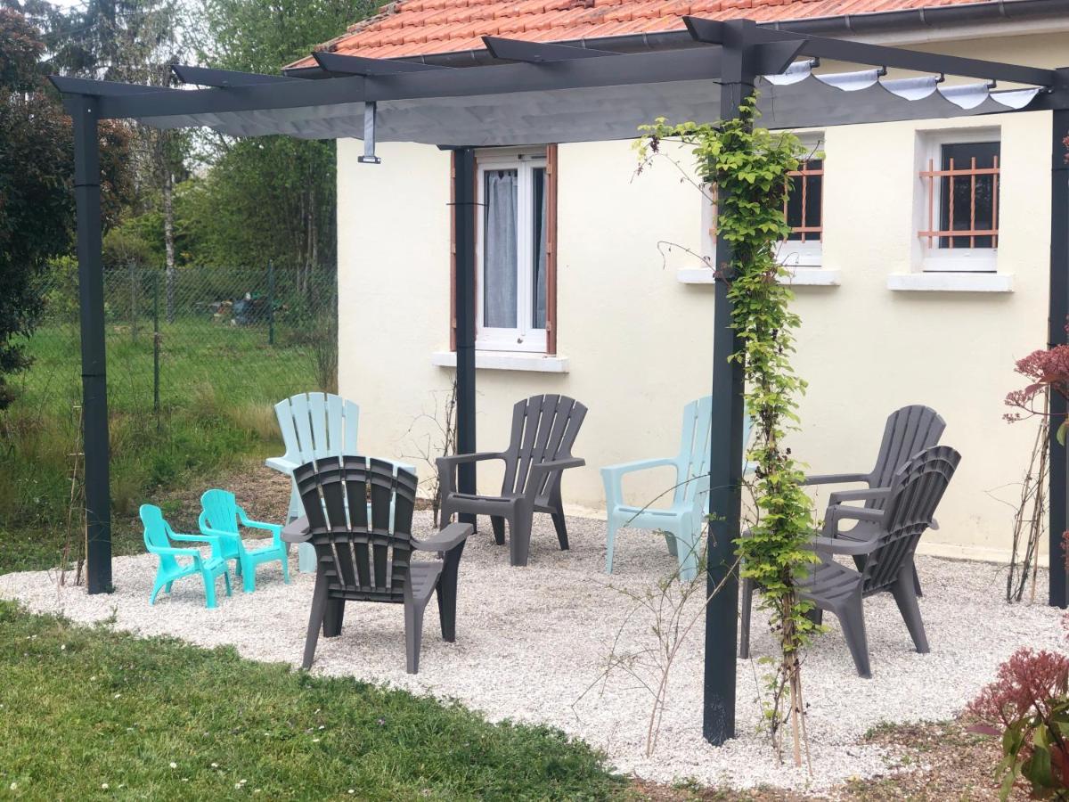 La petite maison des gîtes de Joséphine Saint-Dyé-sur-Loire Exterior foto